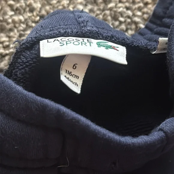Kids Lacoste sweats. - Picture 2 of 3